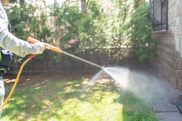  Warwick, RI Pest Control Pros